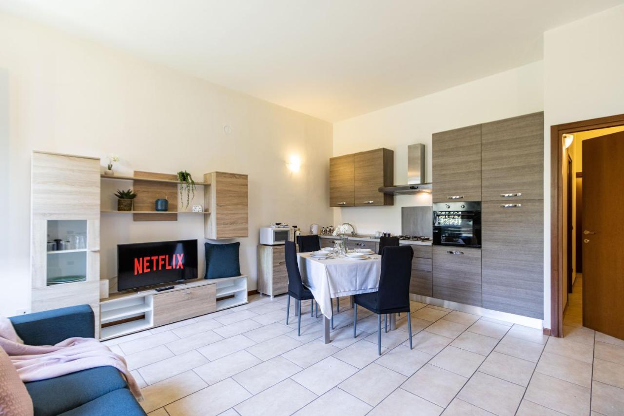 Sweet Arona Beautiful Apartment, Netflix - Wi-Fi מראה חיצוני תמונה