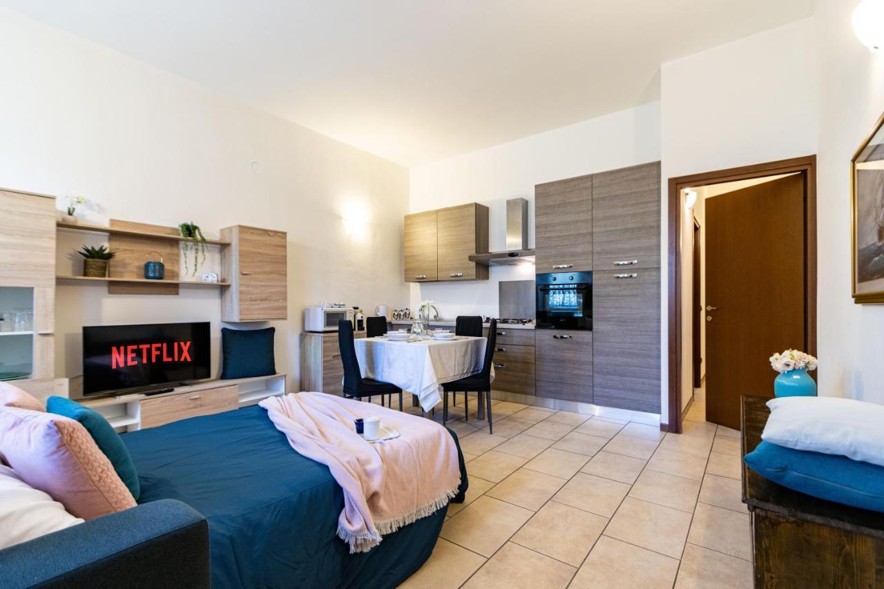 Sweet Arona Beautiful Apartment, Netflix - Wi-Fi מראה חיצוני תמונה